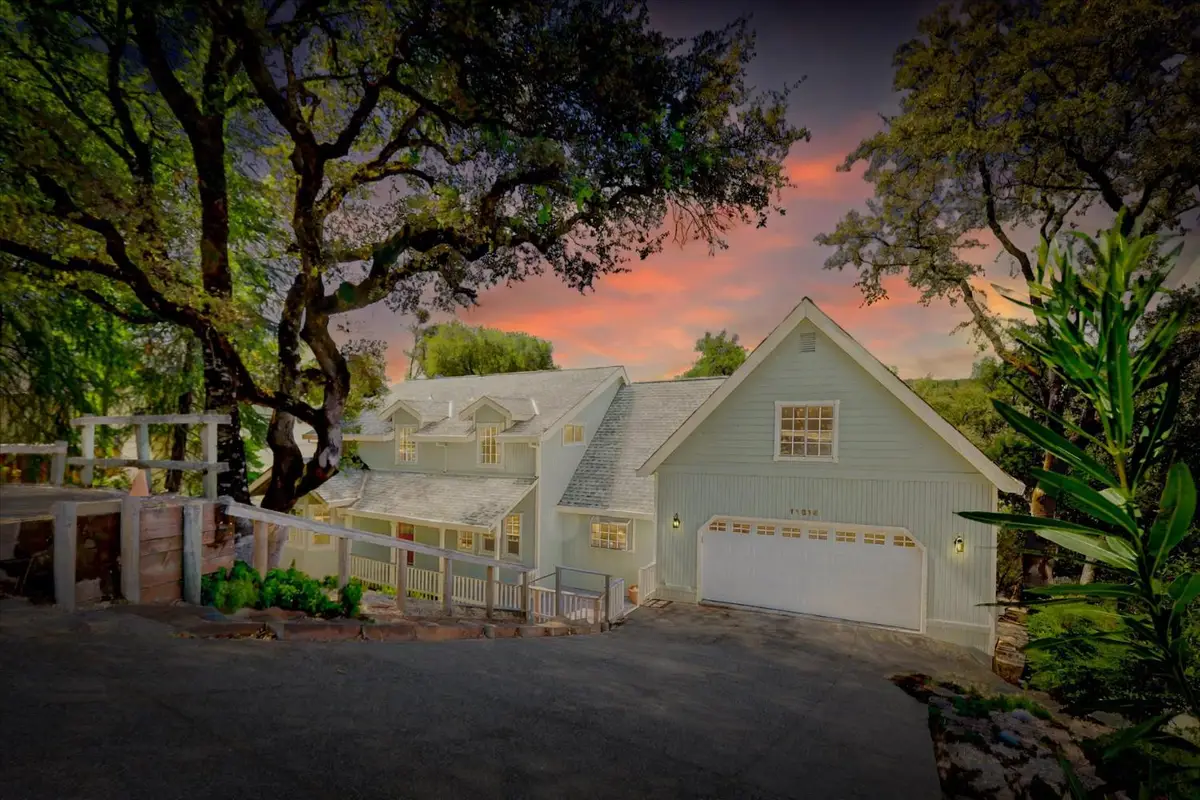11816 Warbler Way, Penn Valley, CA 95946 - Image #1