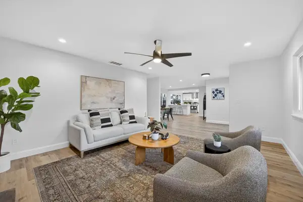 8561 Elaine Drive, Sacramento, CA 95828