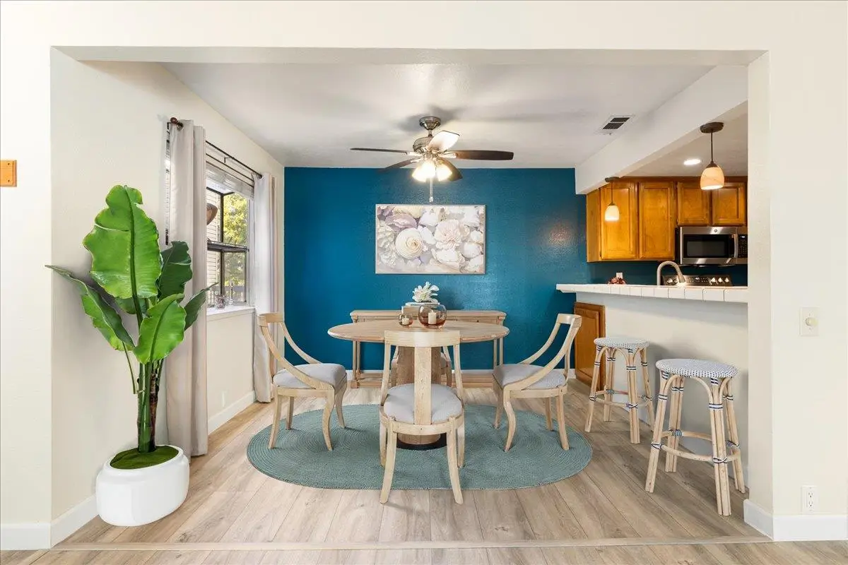 2280 Hurley Way #32, Sacramento, CA 95825 - Image #1