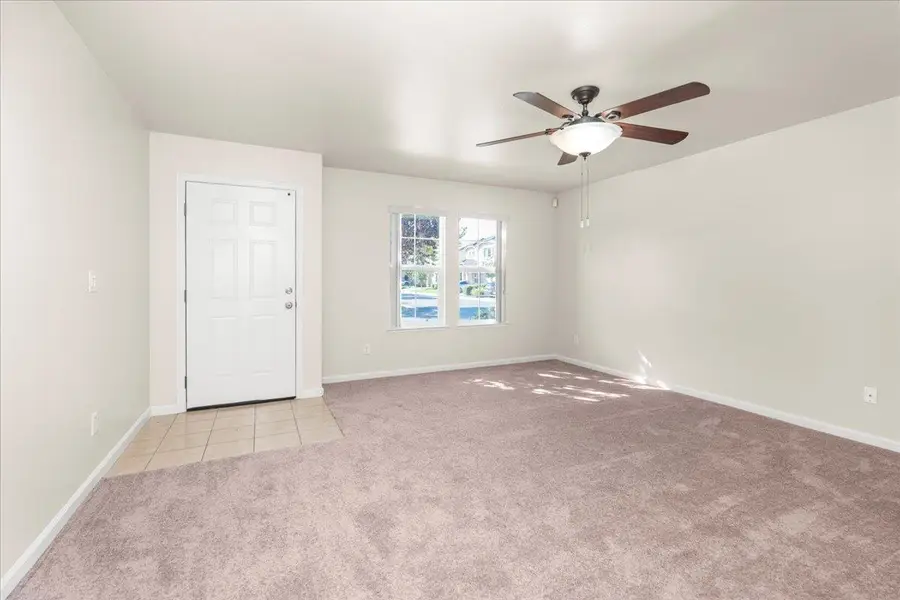 1580 Blue Beaver Way, Roseville, CA 95747 - Image #3