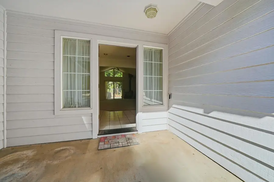 16689 Silver Pine Road, Pioneer, CA 95666 - Image #3