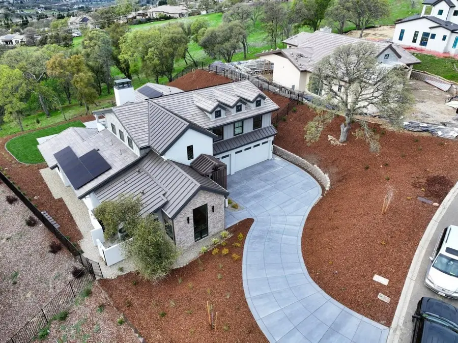 4950 Greyson Creek Drive, El Dorado Hills, CA 95762 - Image #3