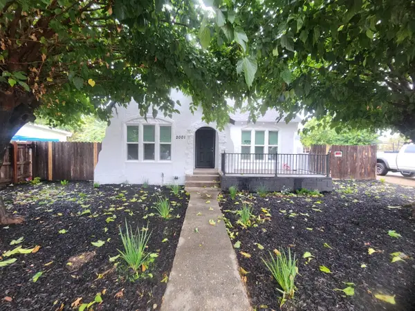 2001 John Street, Modesto, CA 95351