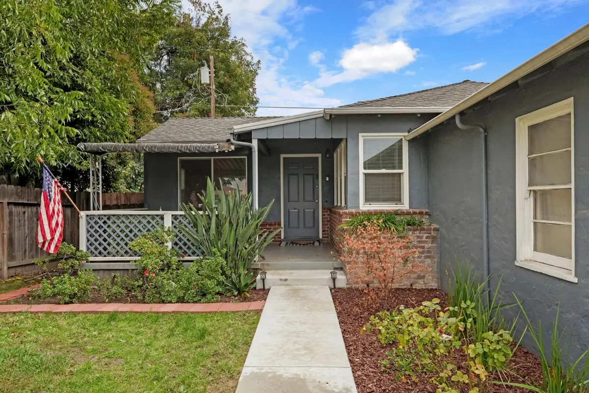 1640 Oxford Way, Stockton, CA 95204 - Image #1