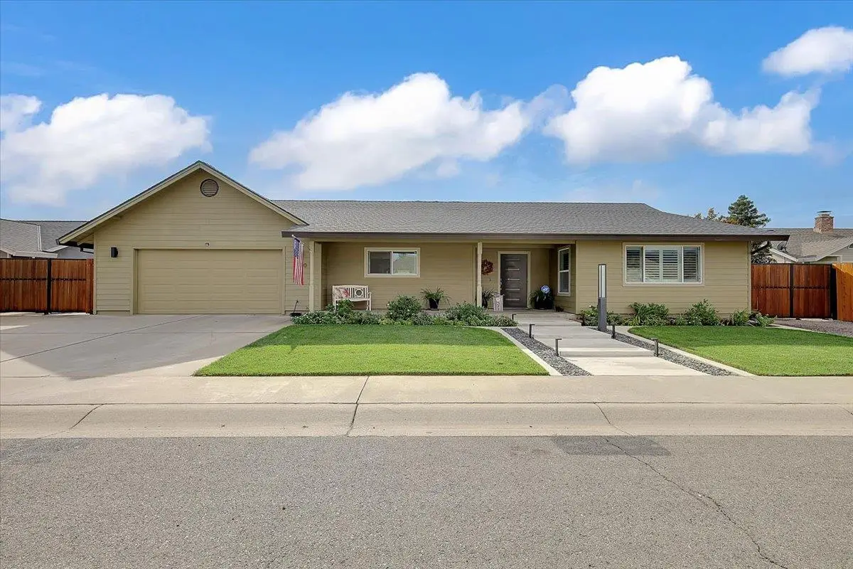 2690 Red Bud Lane, Yuba City, CA 95993 - Image #1