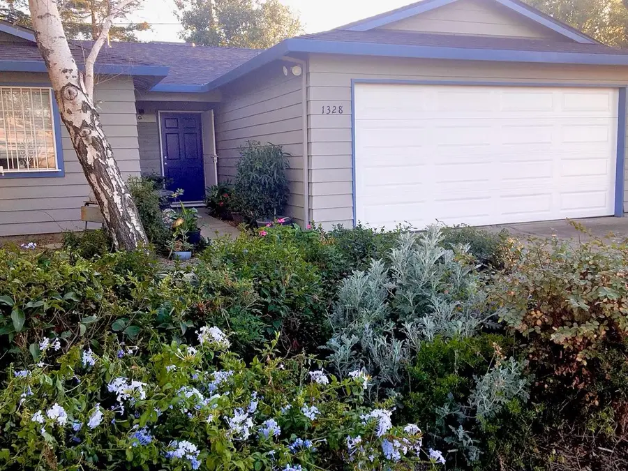 1328 Luna Lane, Stockton, CA 95206 - Image #2