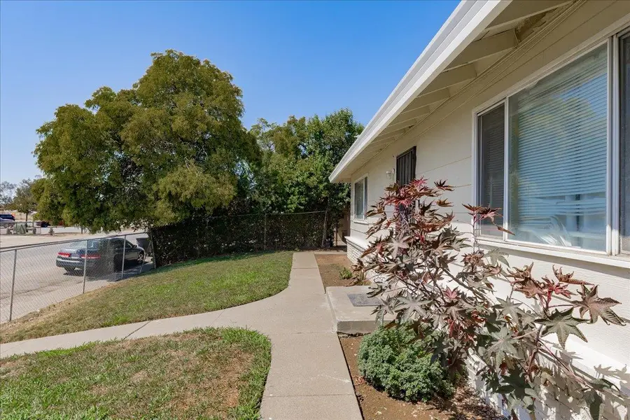 4165 Cuny Avenue, Sacramento, CA 95823 - Image #3