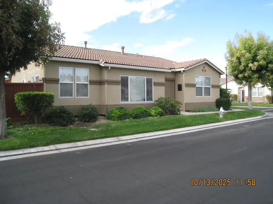 824 El Tesoro, Los Banos, CA 93635 - Image #3