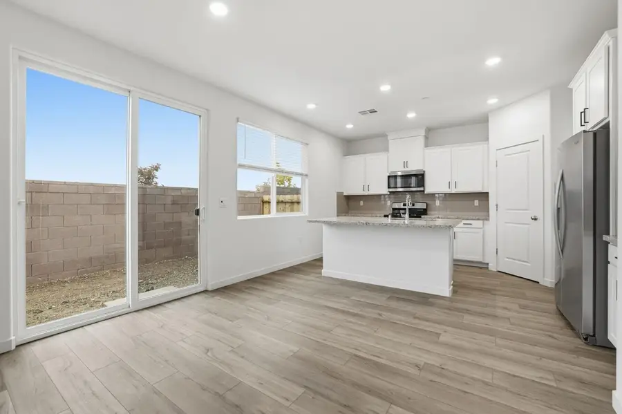 1395 Leonhardt Loop, Lincoln, CA 95648 - Image #2