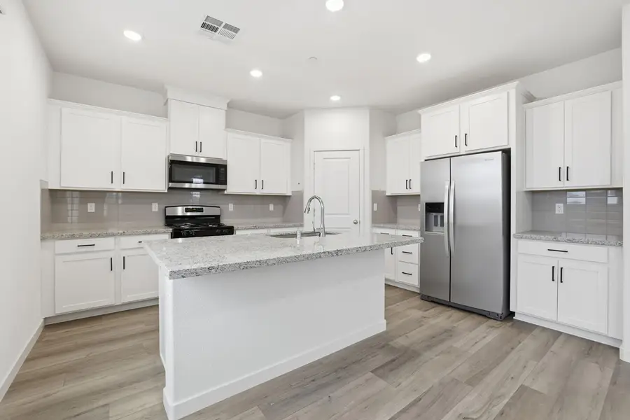 1395 Leonhardt Loop, Lincoln, CA 95648 - Image #3