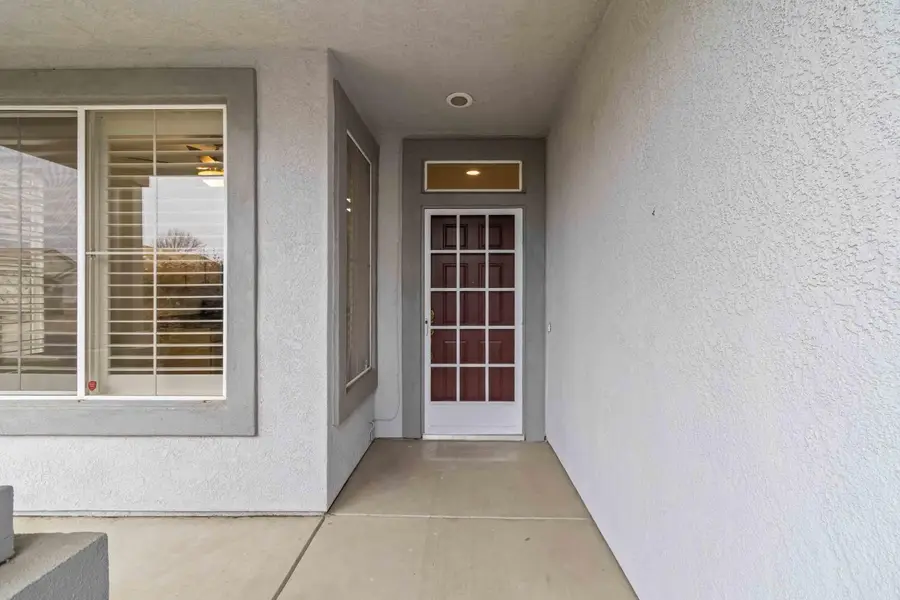 249 Snowy River Court, Roseville, CA 95747 - Image #2