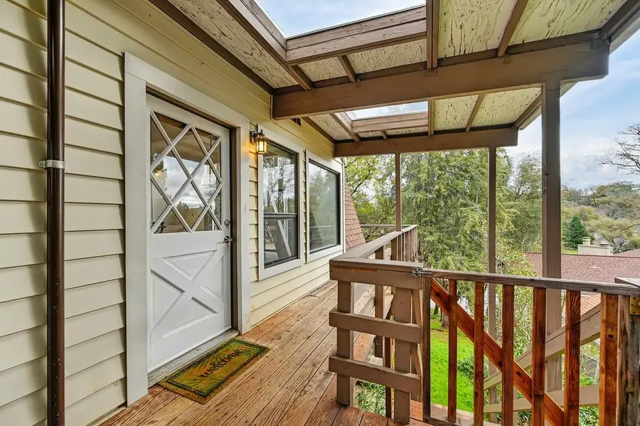 11801 Lakeshore N, Auburn, CA 95602 - Image #2