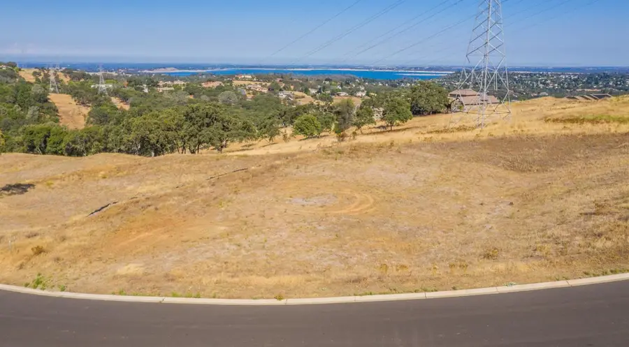 4910 Greyson Creek Drive, El Dorado Hills, CA 95762 - Image #2