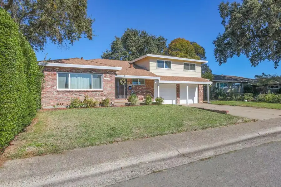 1225 58th Ave, Sacramento, CA 95831 - Image #3