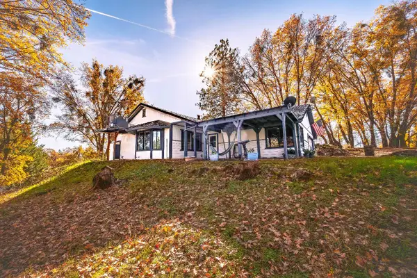 33 Stanley Road, West Point, CA 95255