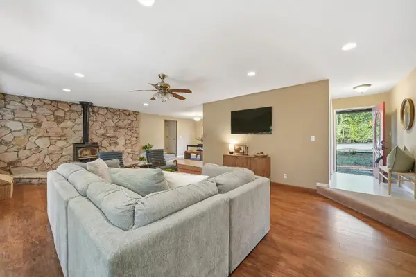 26019 Ridge Drive, Pioneer, CA 95666