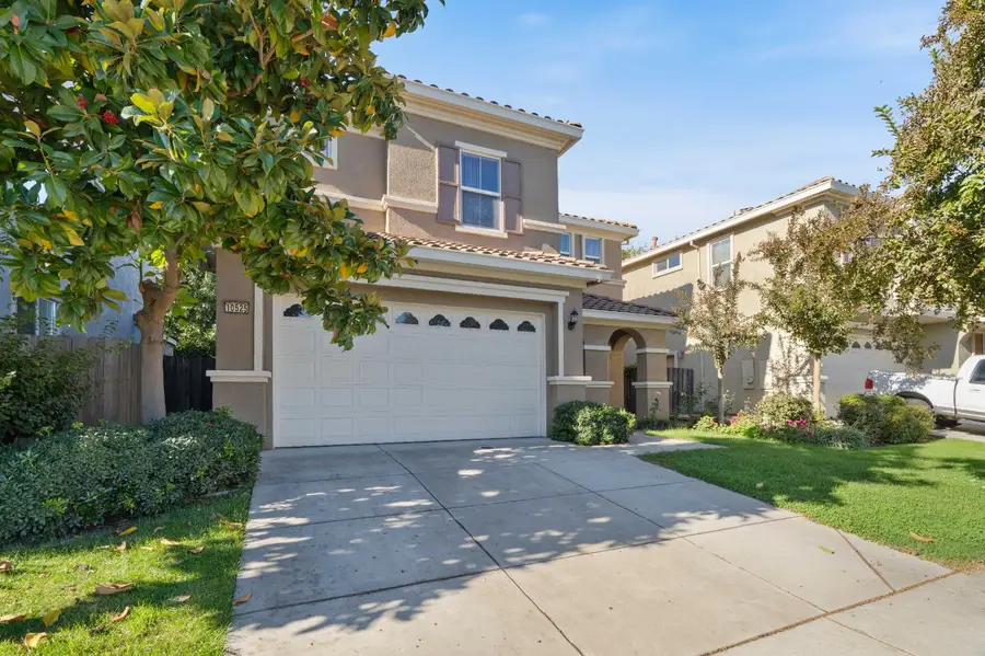 10525 Lake Point Avenue, Stockton, CA 95219 - #2