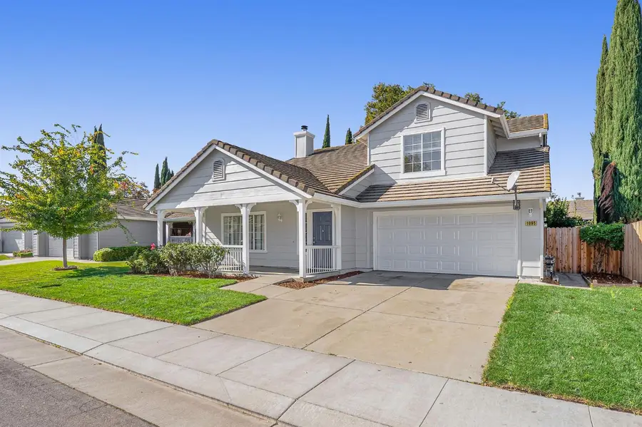 1095 Powers Circle, Woodland, CA 95695 - Image #2