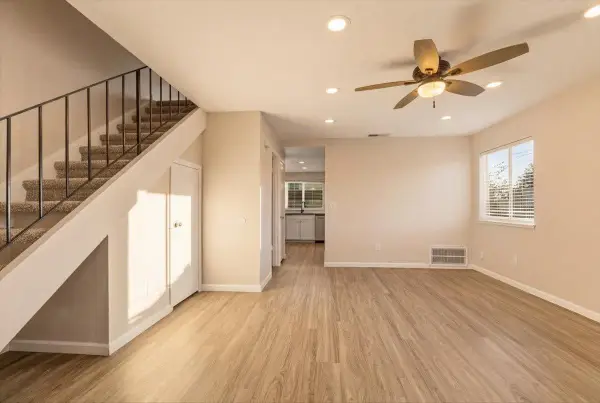 4102 Weymouth Lane, Sacramento, CA 95823