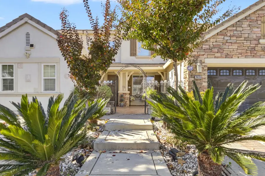 9820 Spring View Way, Elk Grove, CA 95757 - Image #2