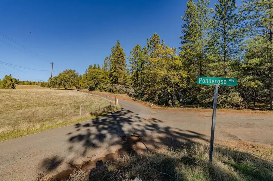10440 Tabeaud Road, Pine Grove, CA 95665 - Image #2