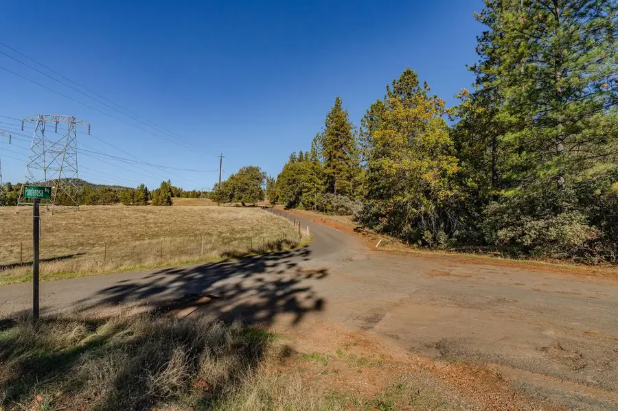 10500 Tabeaud Road, Pine Grove, CA 95665 - Image #3