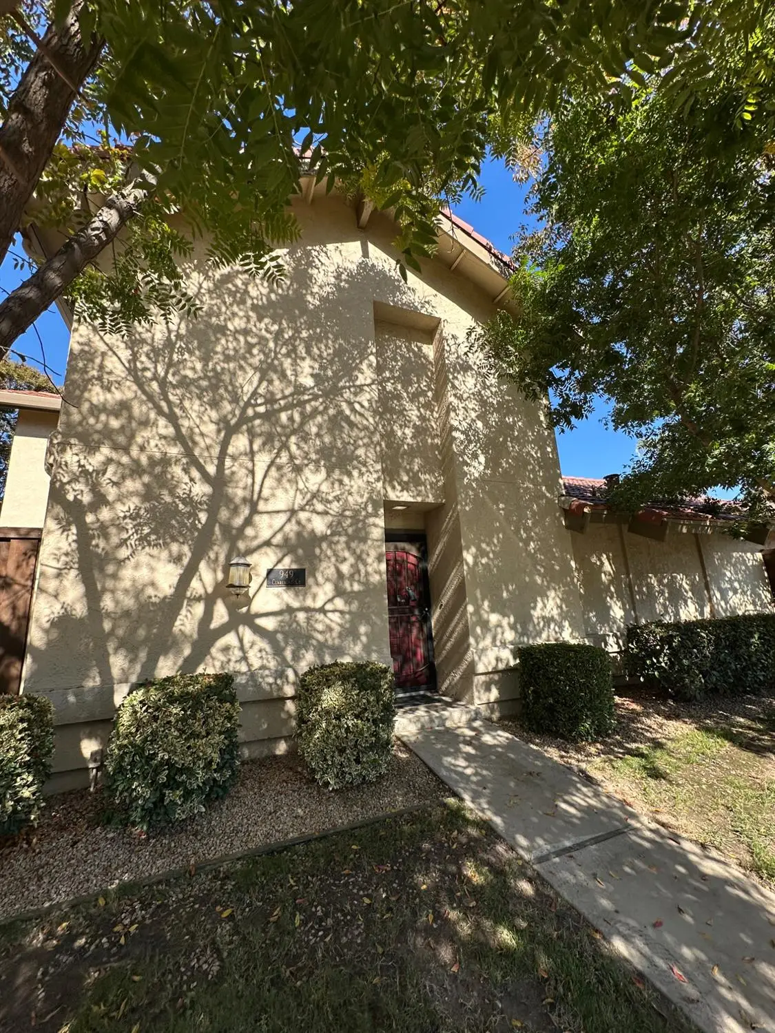 949 Claremont Court, Modesto, CA 95356 - Image #1