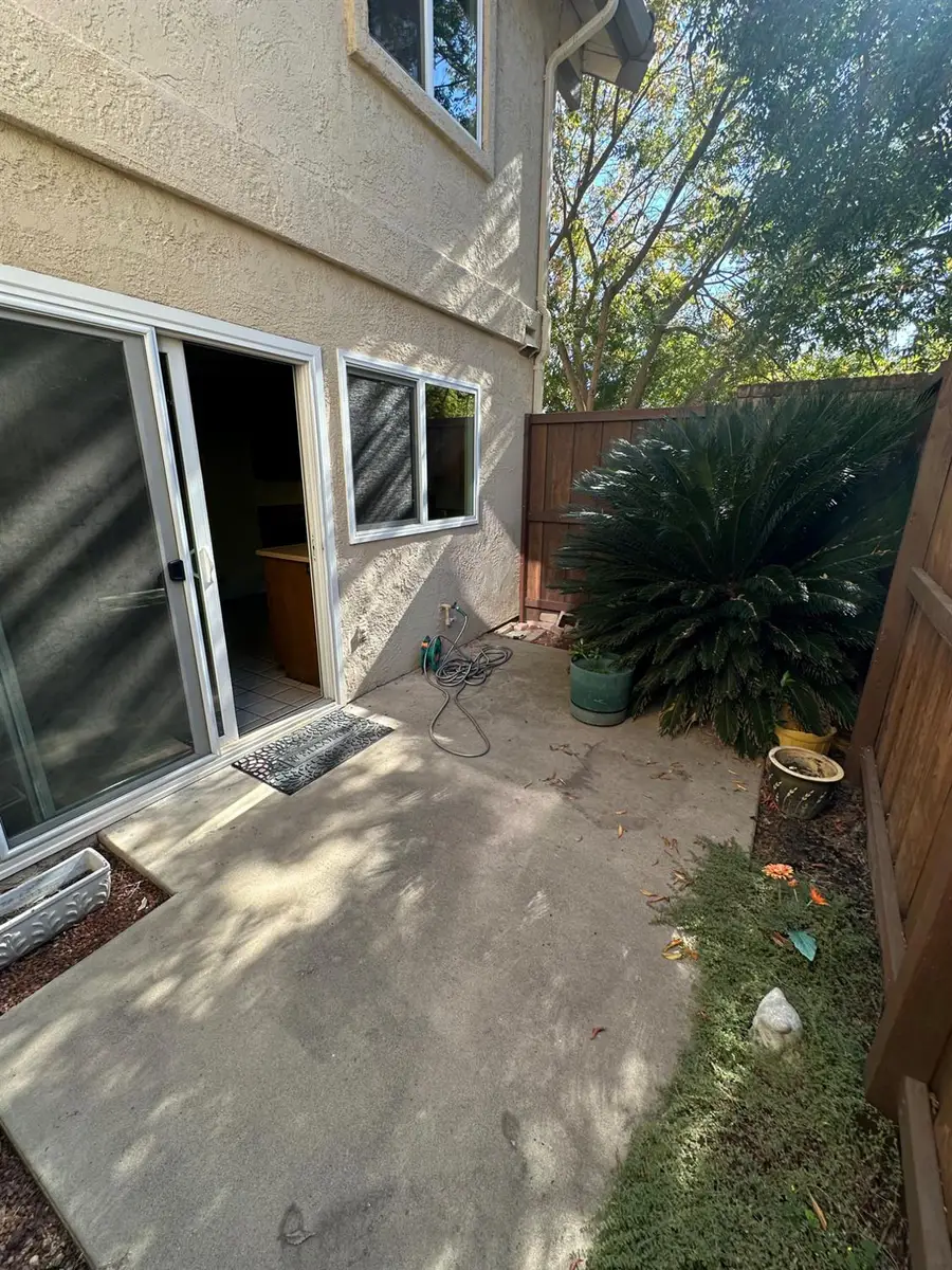 949 Claremont Court, Modesto, CA 95356 - Image #3