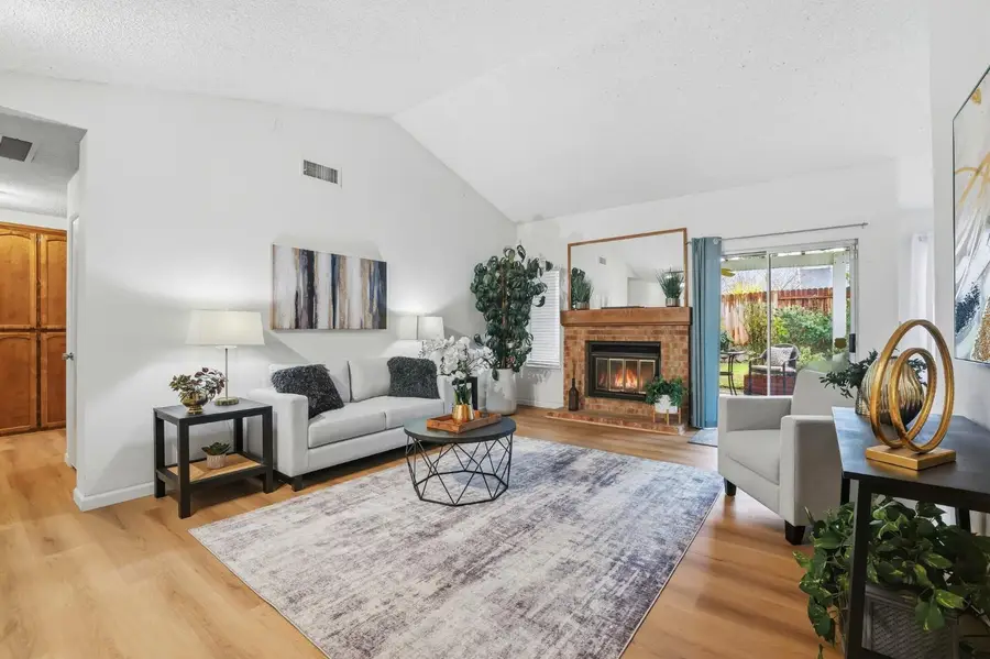 4536 Wrenford Way, Sacramento, CA 95842 - Image #2