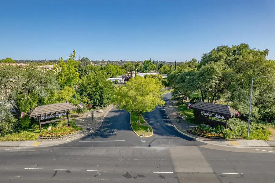 4271 Fernwood Street, Rocklin, CA 95677 - Image #2