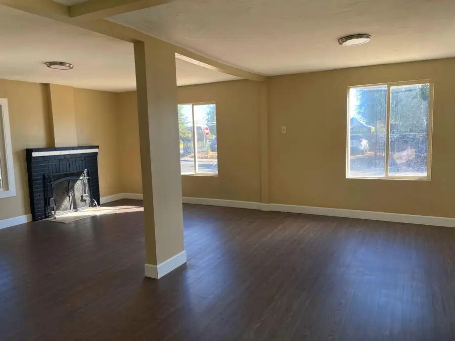 960 Grand Avenue, Sacramento, CA 95838 - Image #3