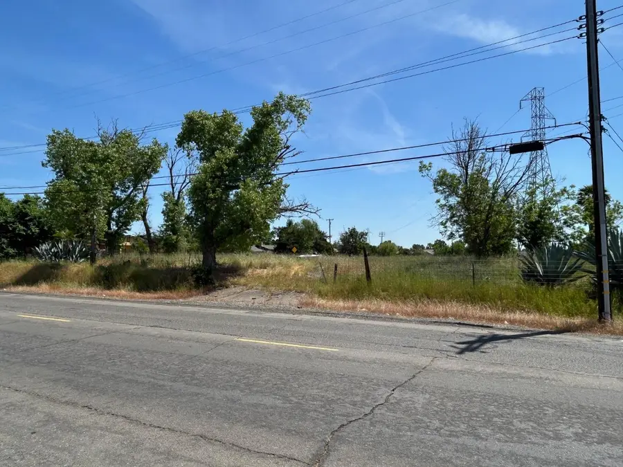 552 Main Avenue, Sacramento, CA 95838 - Image #3