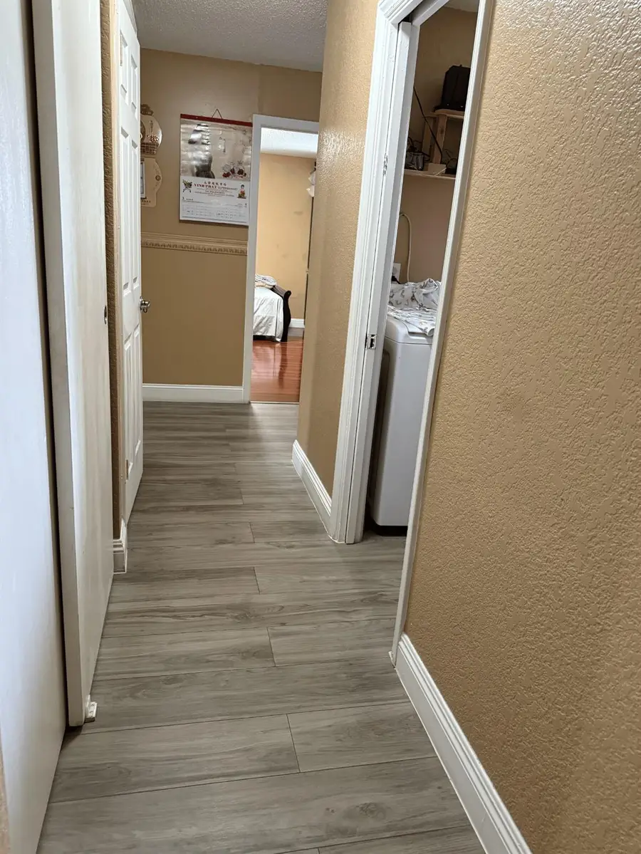 8205 Weyburn Court, Sacramento, CA 95828 - Image #2