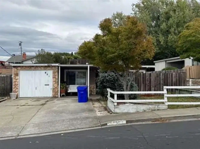 851 Sunnyview Drive, Pinole, CA 94564 - Image #1