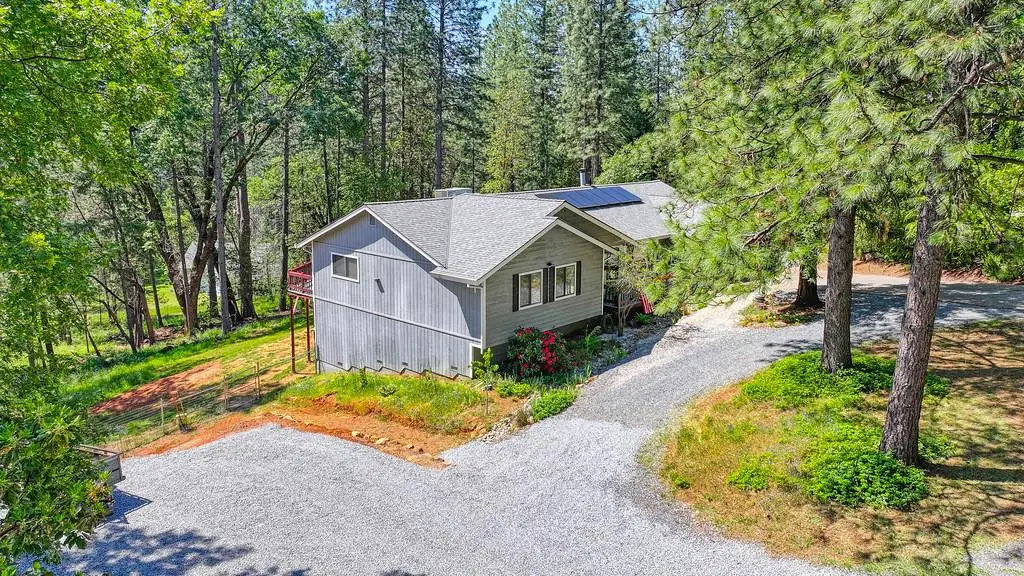 6127 Silverleaf Drive, Foresthill, CA 95631 - Image #1