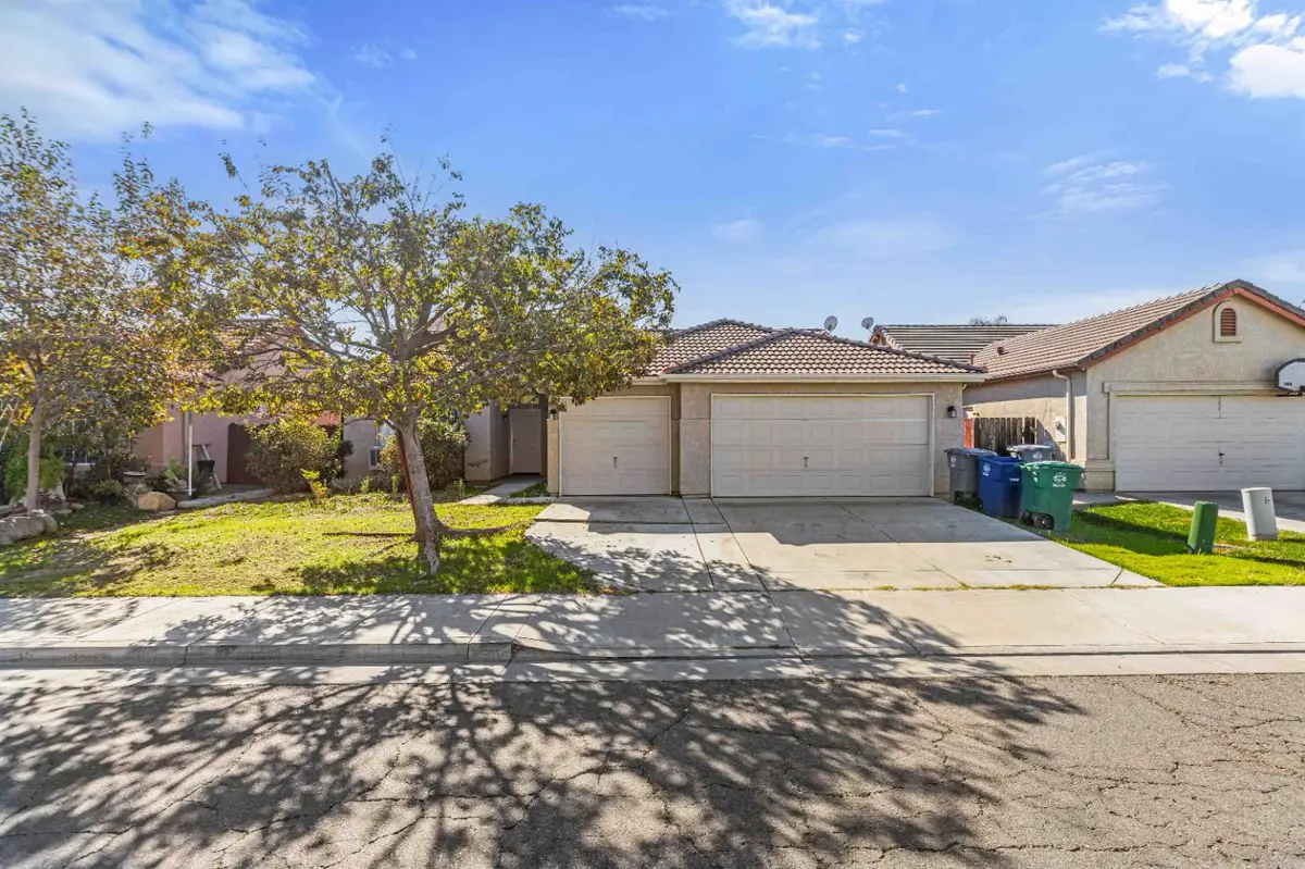621 Vine Street, Los Banos, CA 93635 - Image #1