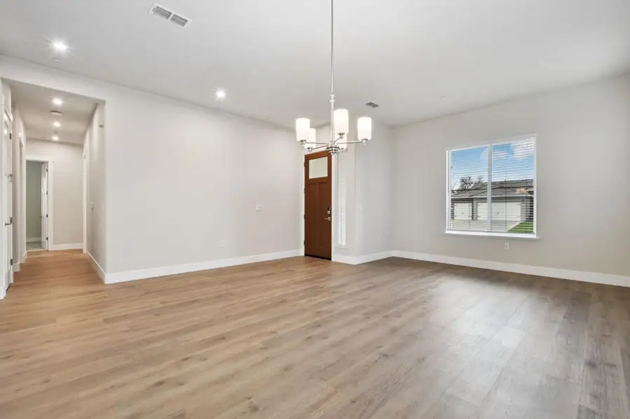 5526 Kamala Way, Fair Oaks, CA 95628 - Image #2