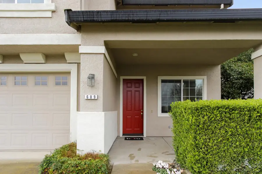609 Granada Pass Drive, Roseville, CA 95678 - #2