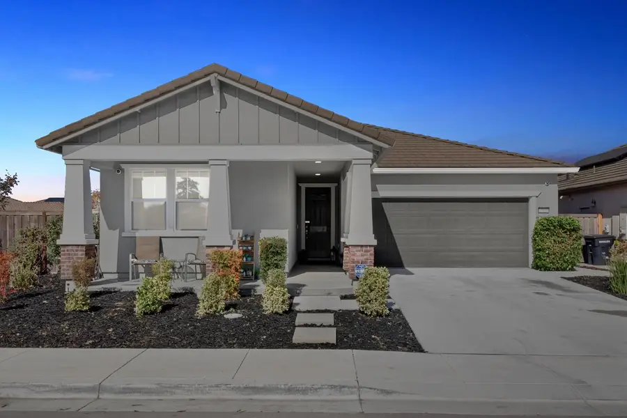 701 Wiltshire Drive, Patterson, CA 95363 - Image #2