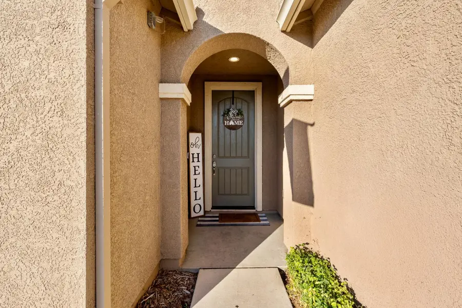 453 Daffodil Drive, Merced, CA 95341 - Image #3