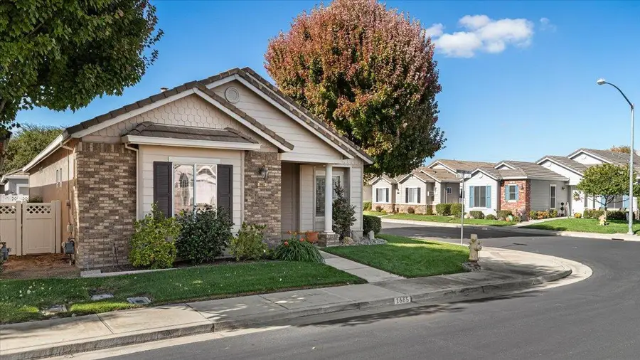 1665 Windy Cove Lane, Ripon, CA 95366 - Image #2