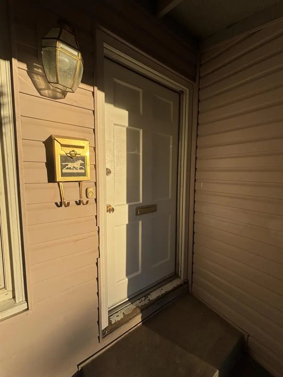 5665 Carmela Way, Sacramento, CA 95822 - Image #3