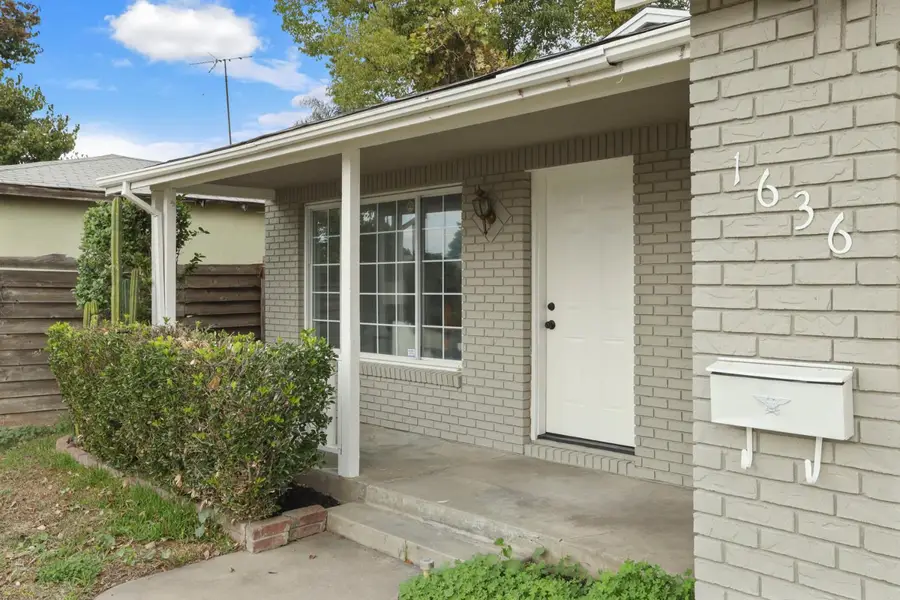 1636 S School Street, Lodi, CA 95240 - Image #2