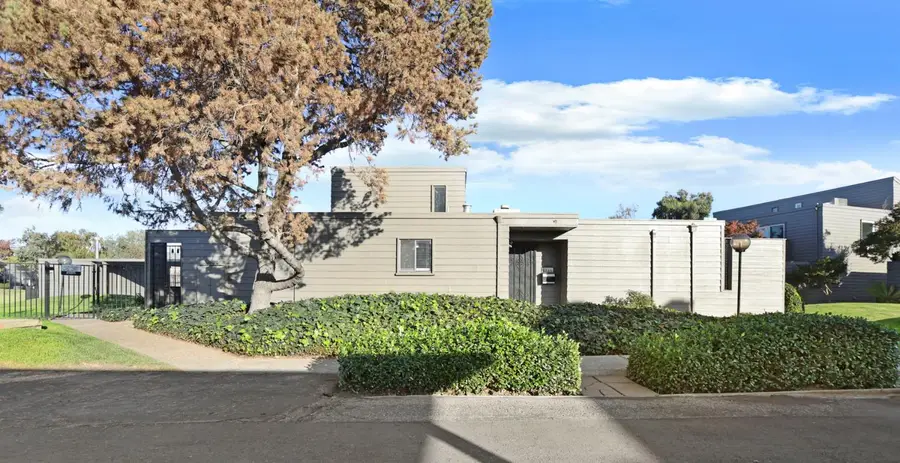 6816 Cumberland Place, Stockton, CA 95219 - Image #3