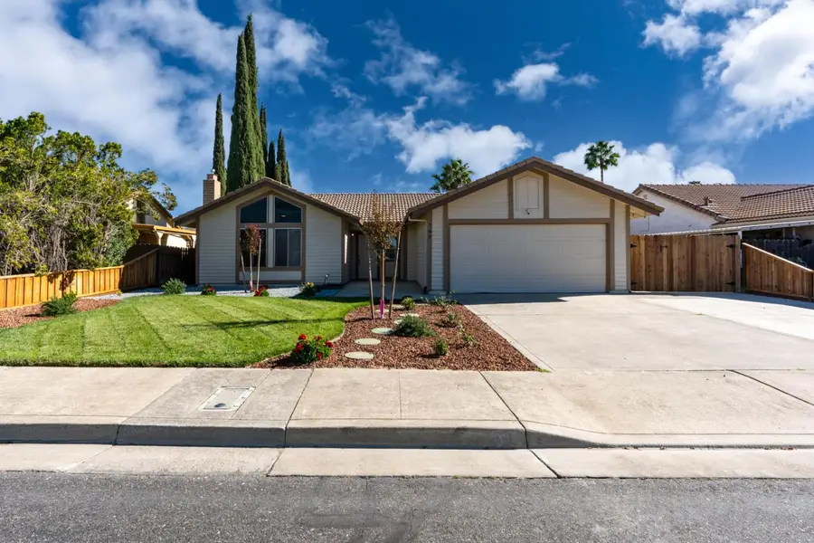 760 Meadowlark Avenue, Los Banos, CA 93635 - Image #2