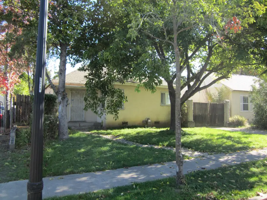 2238 Fernley Avenue, Sacramento, CA 95815 - Image #2