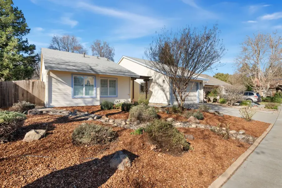 2245 La Mesa Court, Davis, CA 95618 - Image #3