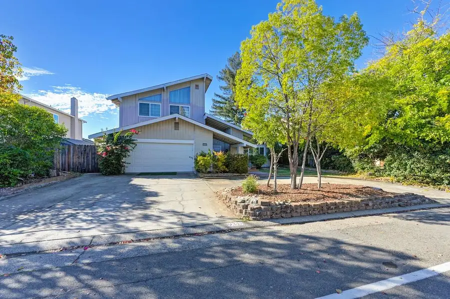 9348 Blue Oak Drive, Orangevale, CA 95662 - Image #2