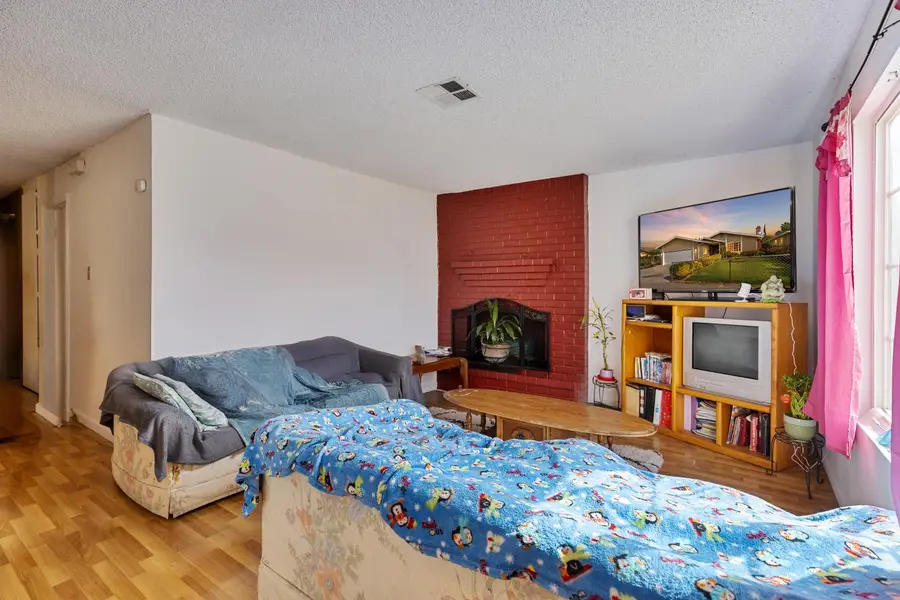 617 Clinton Drive, Stockton, CA 95210 - Image #3