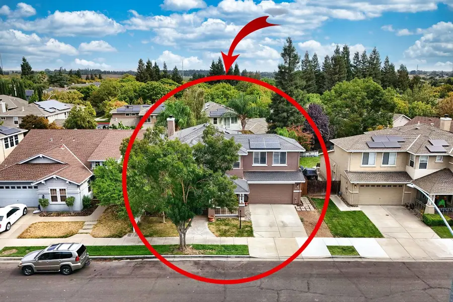 579 Almondcrest Street, Oakdale, CA 95361 - Image #3
